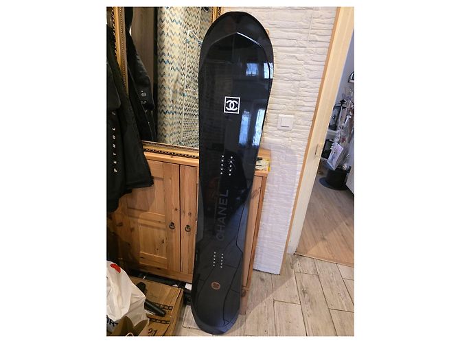 Chanel Black Snowboard with Bindings - view 9