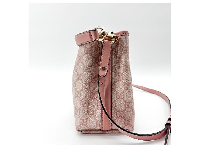 Borsa a secchiello Gucci GG Emblem GG Coated Canvas Rosa - view 7