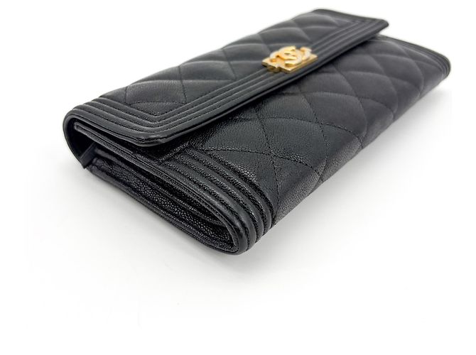Chanel Boy Flap Quilted Caviar Long Negro - vista 7