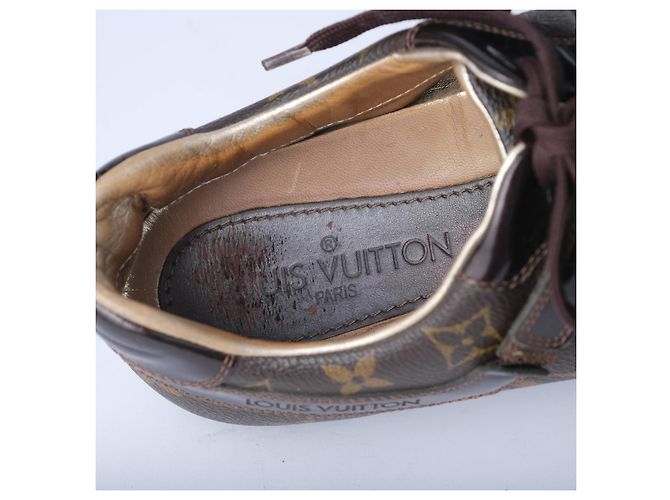 Baskets Louis Vuitton Globe-Trotter Monogram Canvas & Patent Leather Marron - vue 4