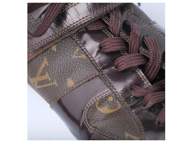 Baskets Louis Vuitton Globe-Trotter Monogram Canvas & Patent Leather Marron - vue 6