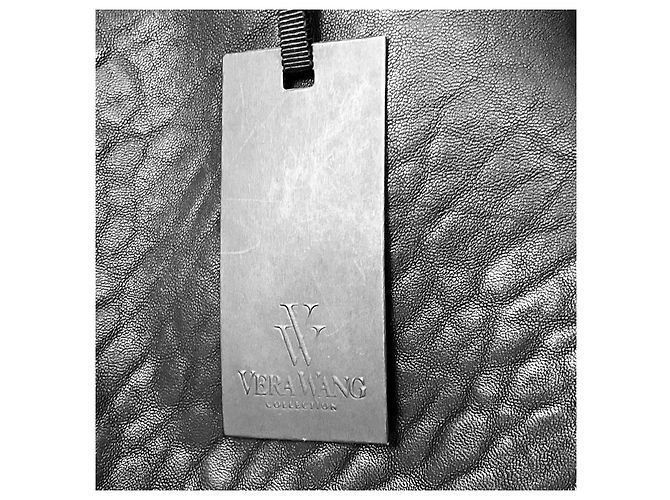 Vera Wang Collection Kurzarm-Top aus schwarzem Lammleder - Ansicht 5
