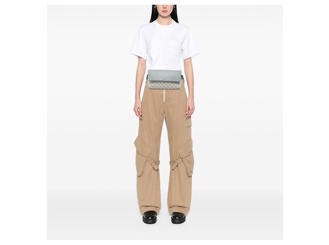 Borsetta a cintura con patta Gucci GG Supreme beige - vista 5