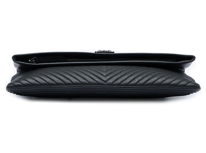 Clutch plegable Chanel Chevron CC Beauty Boy en piel de becerro negra Negro - vista 3
