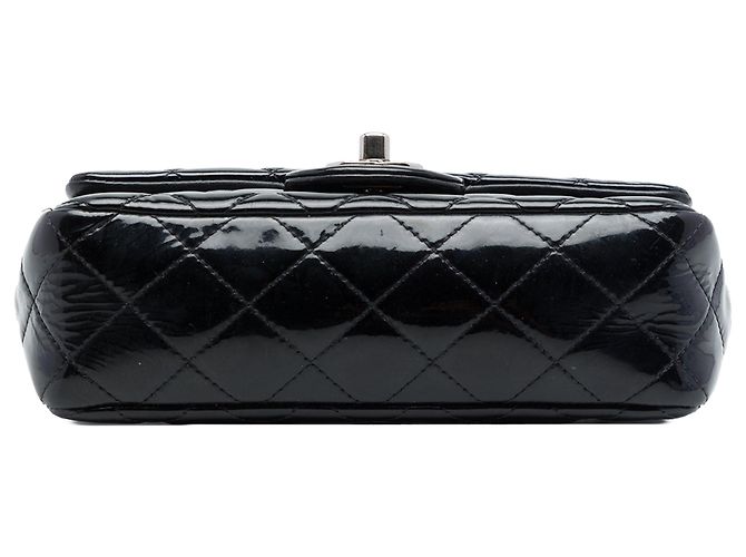 Borsa a tracolla Chanel Mini Rectangular Classic Single Flap in vernice nera Nero - vista 3