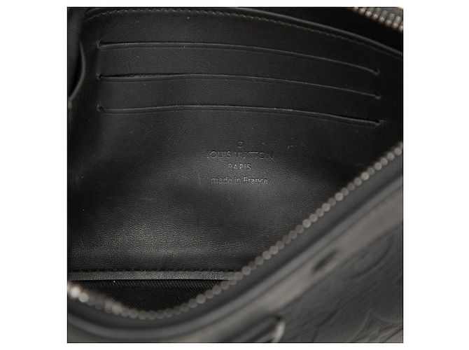 Louis Vuitton Monogram Shadow Pochette Discovery PM Clutch Bag Schwarz - Ansicht 5