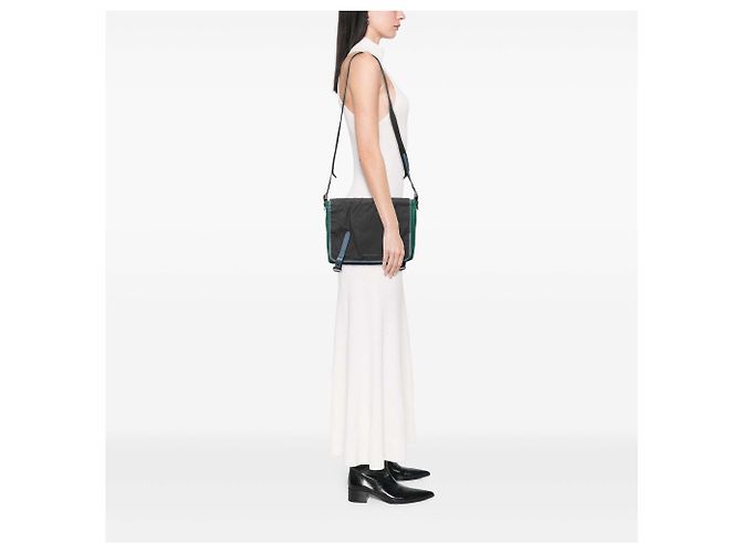 Sac messenger Burberry Large Tricolor en nylon et cuir Vert - vue 7