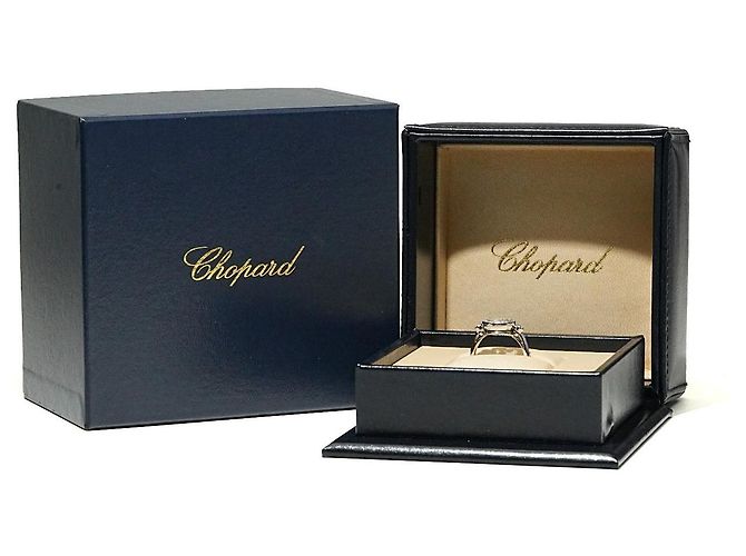 Anel Chopard Happy Diamonds em Ouro Branco 18K e Diamantes Prata - vista 6