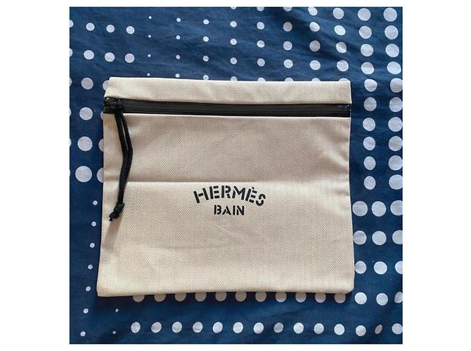 Hermès Bain Canvas Clutch Beige - Ansicht 2