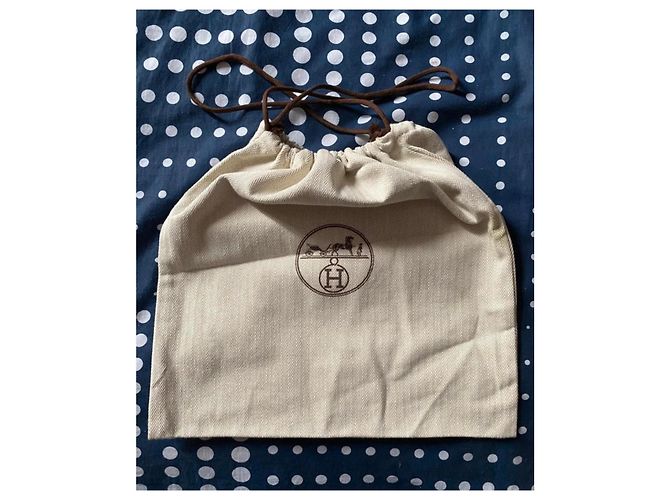 Hermès Saco de Proteção Lona Bege - vista 2