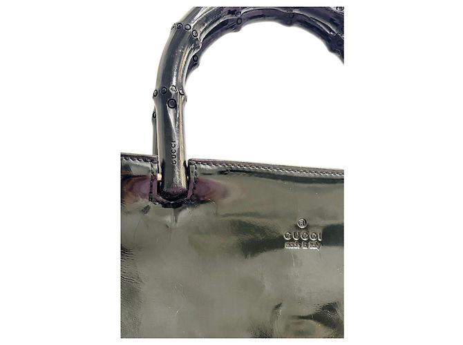 Bolsa Gucci Bamboo em couro envernizado preto - vista 3