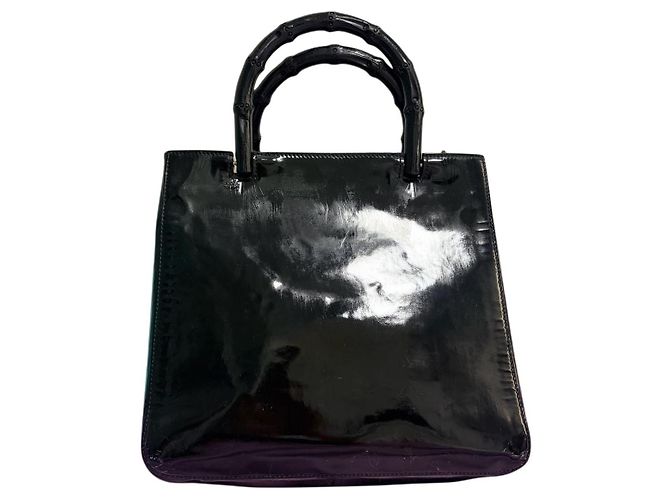 Bolsa Gucci Bamboo em couro envernizado preto - vista 4