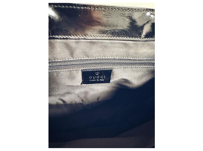 Bolsa Gucci Bamboo em couro envernizado preto - vista 5