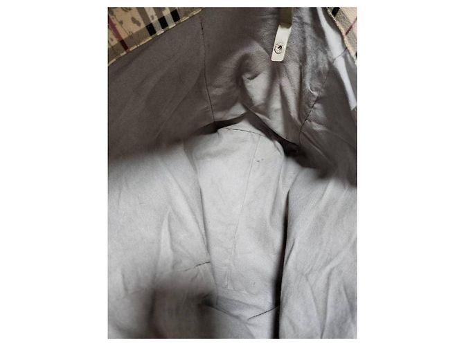 Burberry Bolso Tote Canterbury Haymarket Check con Tachuelas - Beige/Gris - vista 11
