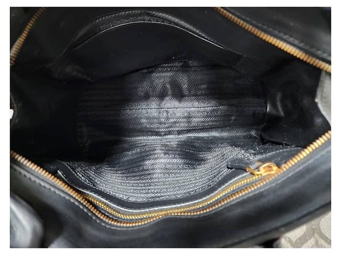 Prada Mala Tote Medium Esplanade em Couro Saffiano Cinza/Preto - vista 11