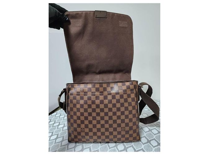 Louis Vuitton District GM Damier Ebene Marrom - vista 8