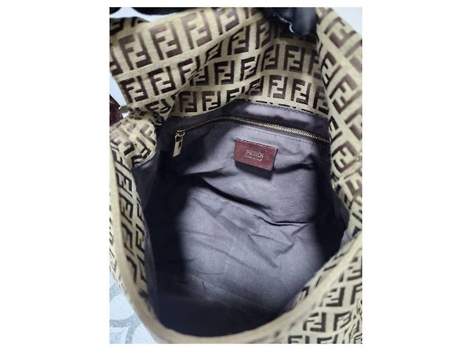 Borsa Fendi Zucchino Vitello Mama Baguette - Beige/Marrone - vista 13