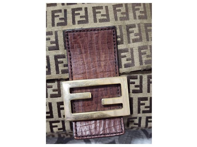 Borsa Fendi Zucchino Vitello Mama Baguette - Beige/Marrone - vista 5