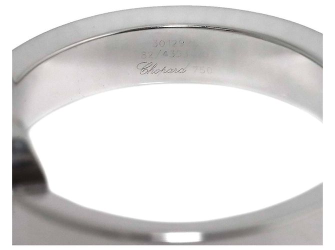 Anel Chopard Happy Diamond Heart em Ouro Branco 18K Prata - vista 4