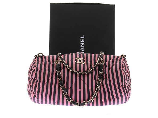 Chanel Handtasche aus rosa-schwarz gestreiftem Stoff Pink - Ansicht 10