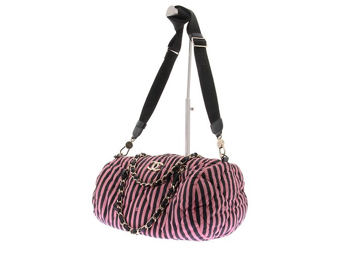 Chanel Handtasche aus rosa-schwarz gestreiftem Stoff Pink - Ansicht 3