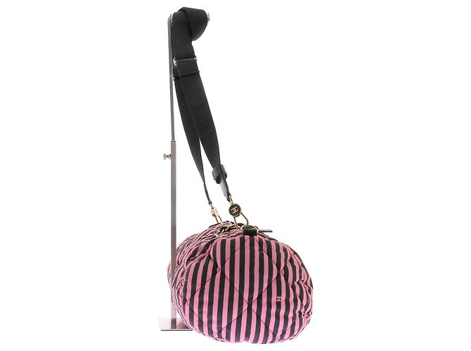 Chanel Handtasche aus rosa-schwarz gestreiftem Stoff Pink - Ansicht 6
