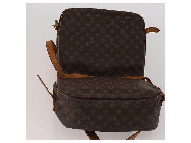 LOUIS VUITTON Monogram Saumur 35 Shoulder Bag M42254 LV - vista 19