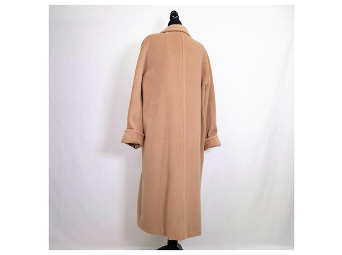 Max Mara Camel Wool and Cashmere Double-Breasted Coat - view 2
