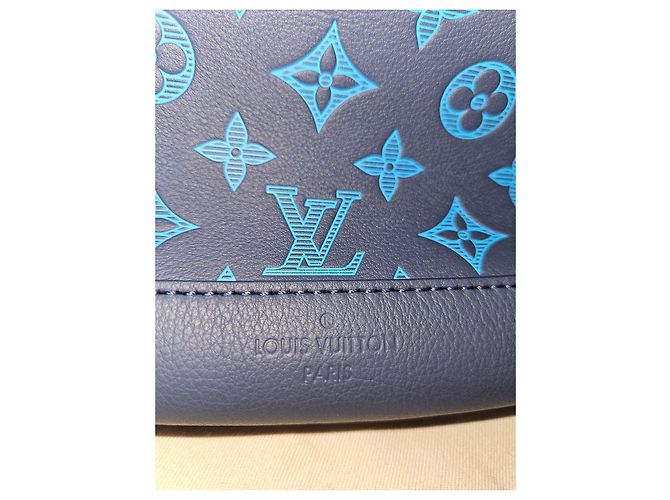 Louis Vuitton Duo Sling Bag Monogram Empreinte e Pochette - Blu Navy Blu scuro - vista 2