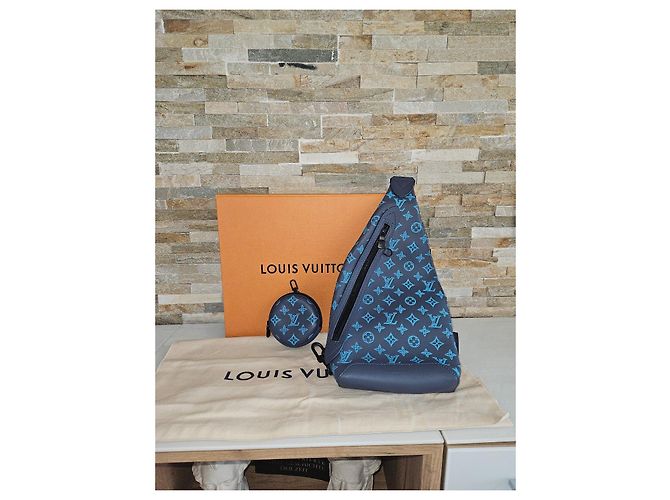 Louis Vuitton Duo Sling Bag Monogram Empreinte e Pochette - Blu Navy Blu scuro - vista 7