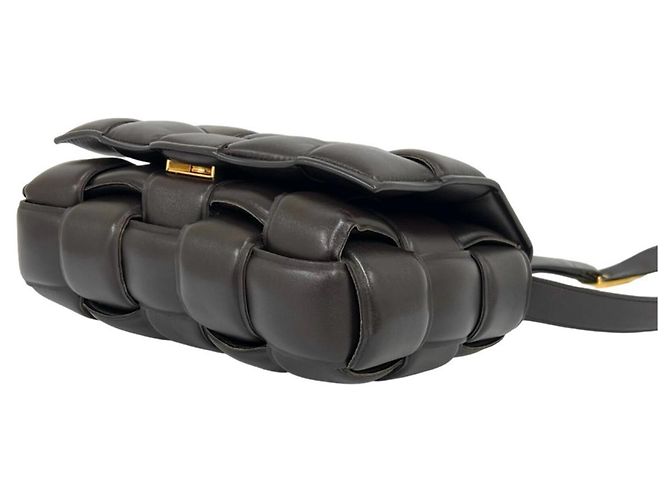 Borsa a tracolla in pelle Padded Cassette Bottega Veneta Marrone - vista 8
