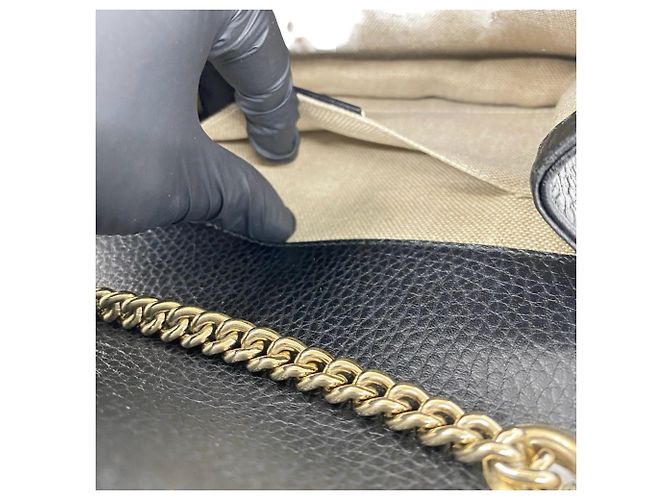 Bolso de piel GUCCI con herrajes Interlocking G Negro - vista 10