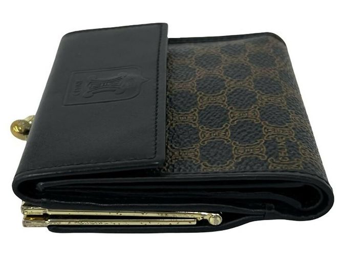 Céline Celine Vintage Macadam Triomphe Logo Leather Wallet Brown Black - view 4