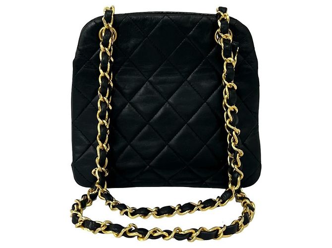 Chanel Vintage Matelassé Schultertasche aus Lammleder Schwarz - Ansicht 3
