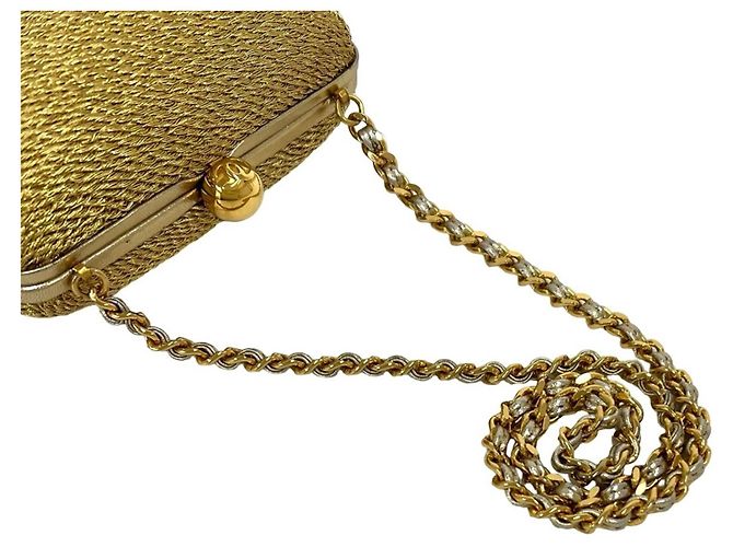 Chanel Vintage Coco Glitter Canvas Schultertasche mit Verschluss und Kette Golden - Ansicht 4