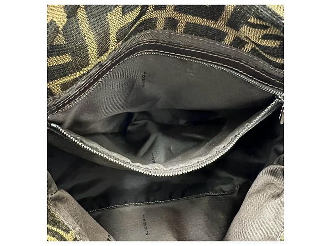 Borsa semi-one shoulder Fendi Zucca FF in canvas e pelle Marrone - vista 10