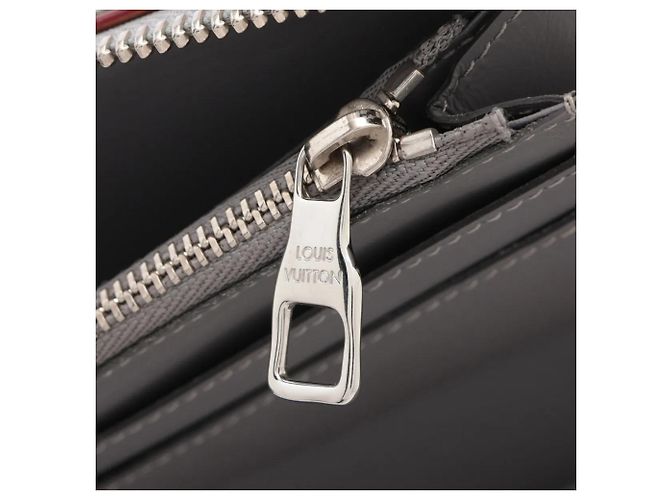 Louis Vuitton RFID-Protected Monogram Mirror Zippy Wallet Silvery - view 7