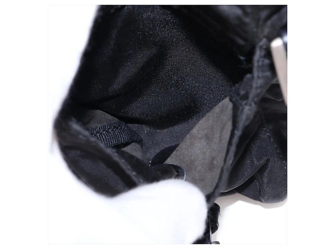 Borsa a tracolla Prada in nylon Tessuto con logo triangolare in pelle Nero - vista 10