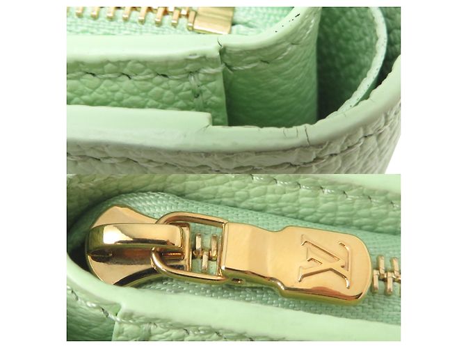 Louis Vuitton LV x TM Portefeuille Claire Women's Bi-fold Wallet - vista 9