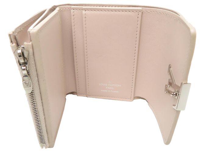 Louis Vuitton Portefeuille Capucines XS Tri-fold Wallet Beige Giallo - vista 5