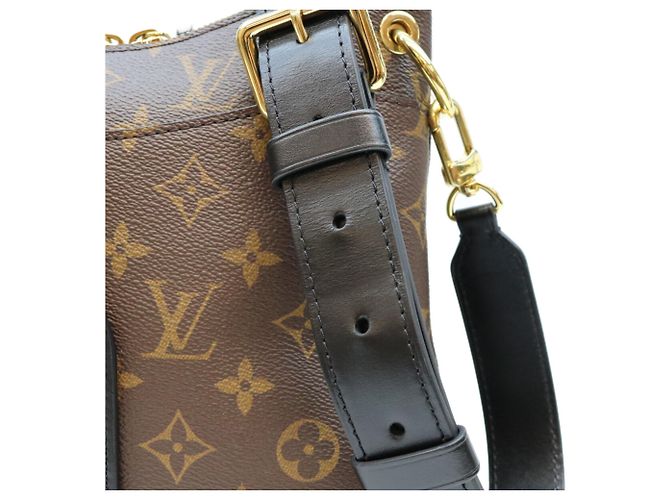 Borsa a tracolla Louis Vuitton Monogram Noir Odeon NM PM Marrone - vista 7