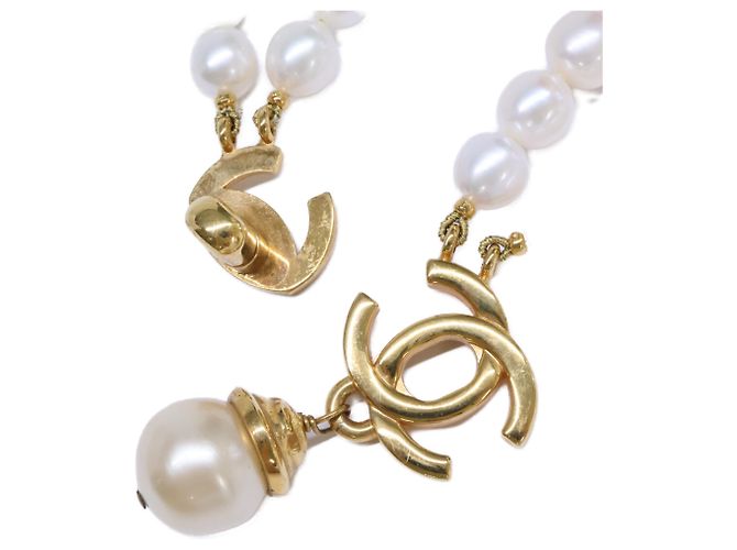 Collier Chanel 96A Coco Mark Turnlock à double rang de perles baroques Doré - vue 6