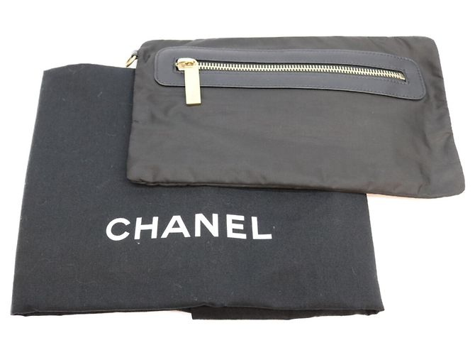 Bolsa de ombro Chanel A93602 em couro de bezerro acolchoado bubble cáqui Caqui - vista 14