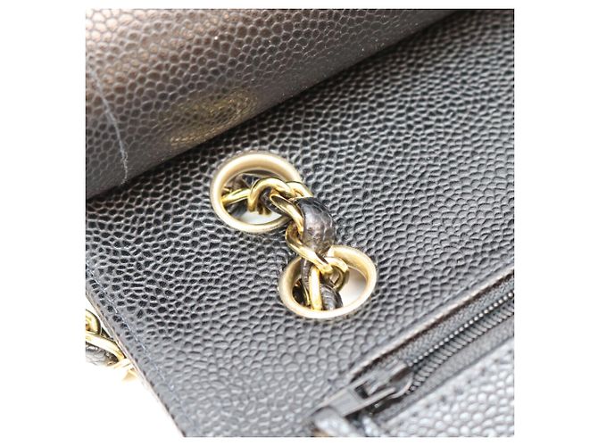 Borsa a tracolla Chanel in pelle caviar nera Nero - vista 10