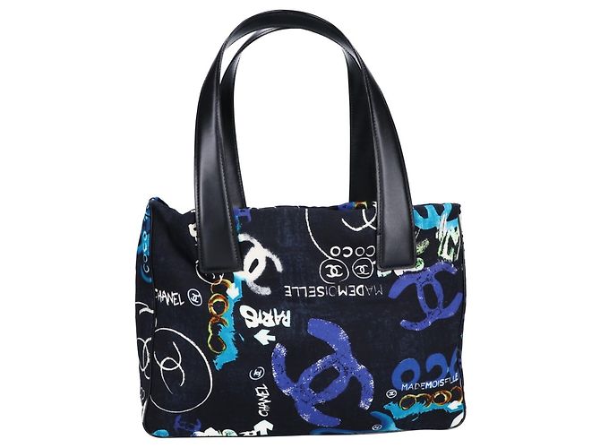 Chanel Hawaii Limited New Travel Line Tote PM Bag Black - view 3