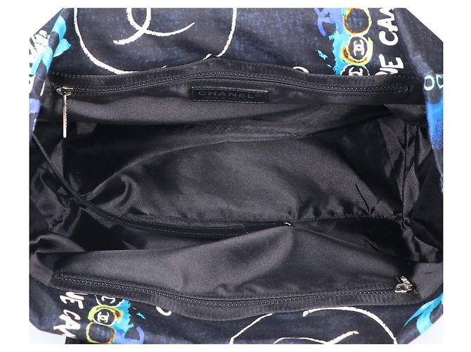 Chanel Hawaii Limited New Travel Line Tote PM Bag Black - view 6