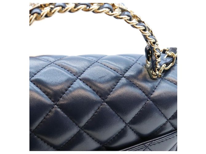 Borsa a tracolla Chanel AS4219 in pelle d'agnello blu navy - vista 8