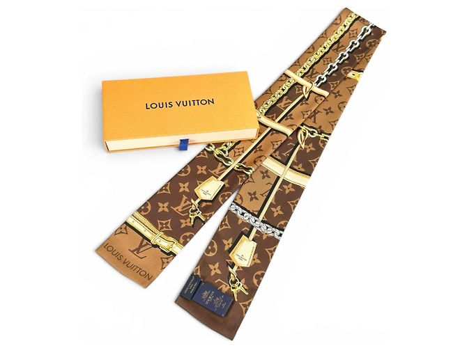 Pañuelo Louis Vuitton Bandeau Monogram Confidential - vista 2