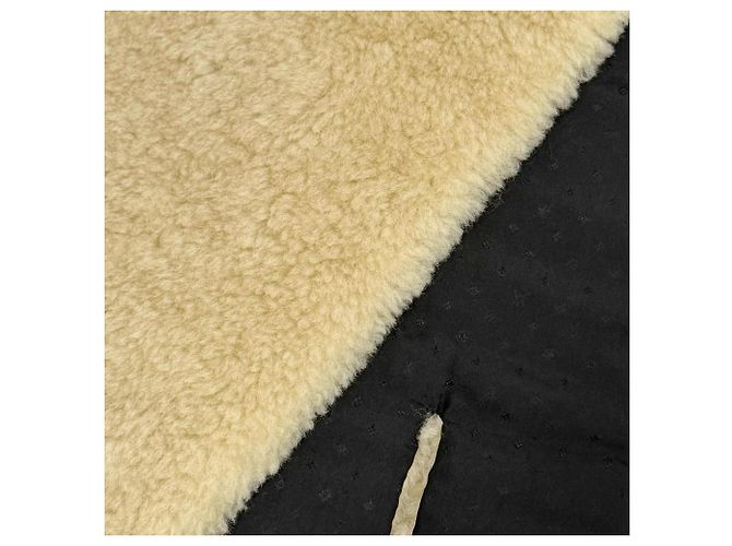 Louis Vuitton Beige Tippet Collar Wrap - vista 5