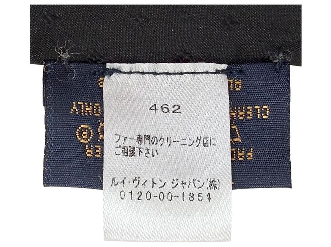 Louis Vuitton Beige Tippet Collar Wrap - vista 9